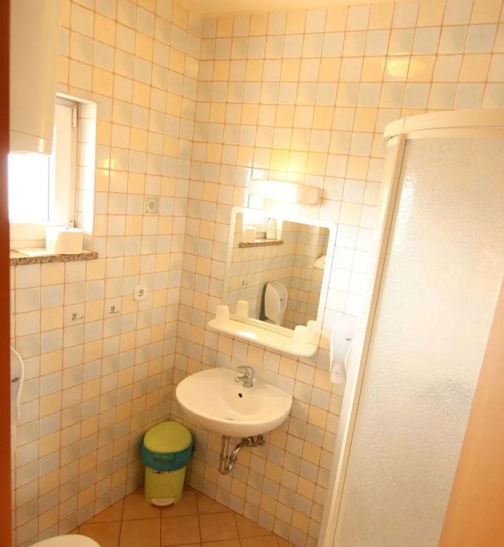 Guest Room for 2 in Porec