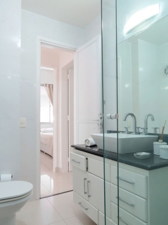LinkHouse Clean & Comfort 2-BDR Copacabana C2-0046