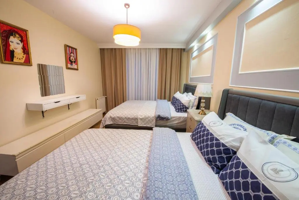 Three bedroom Duplex apartment with large terrace