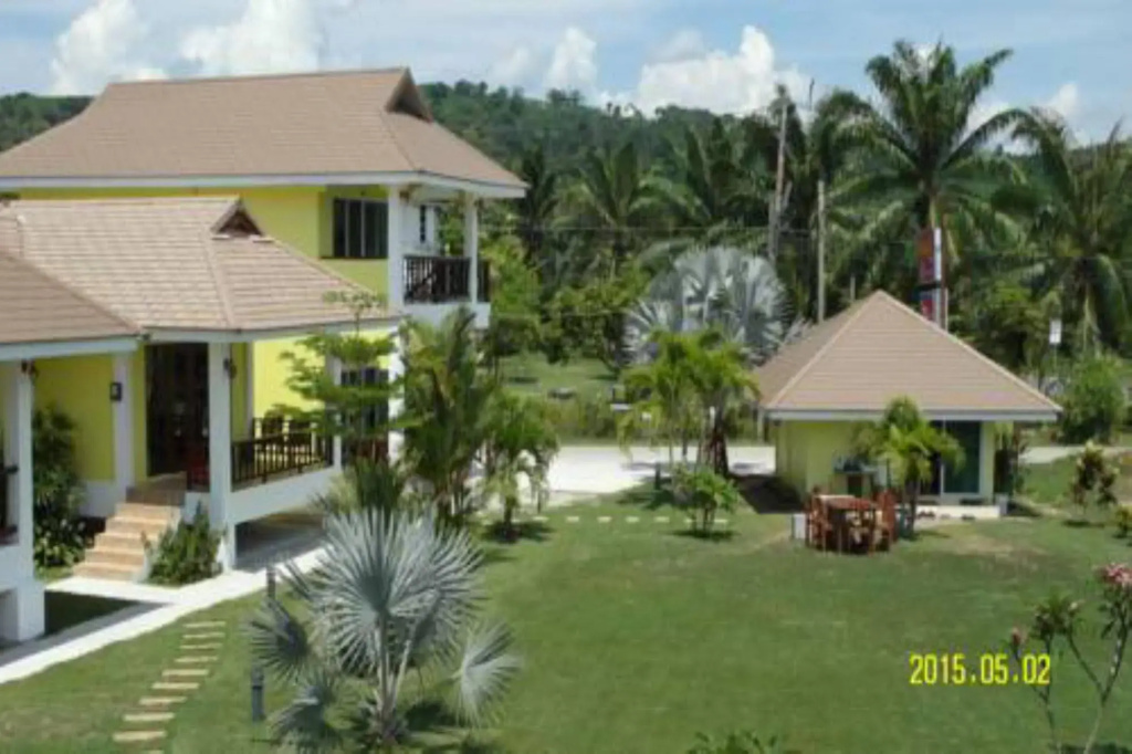Thipburee Resort