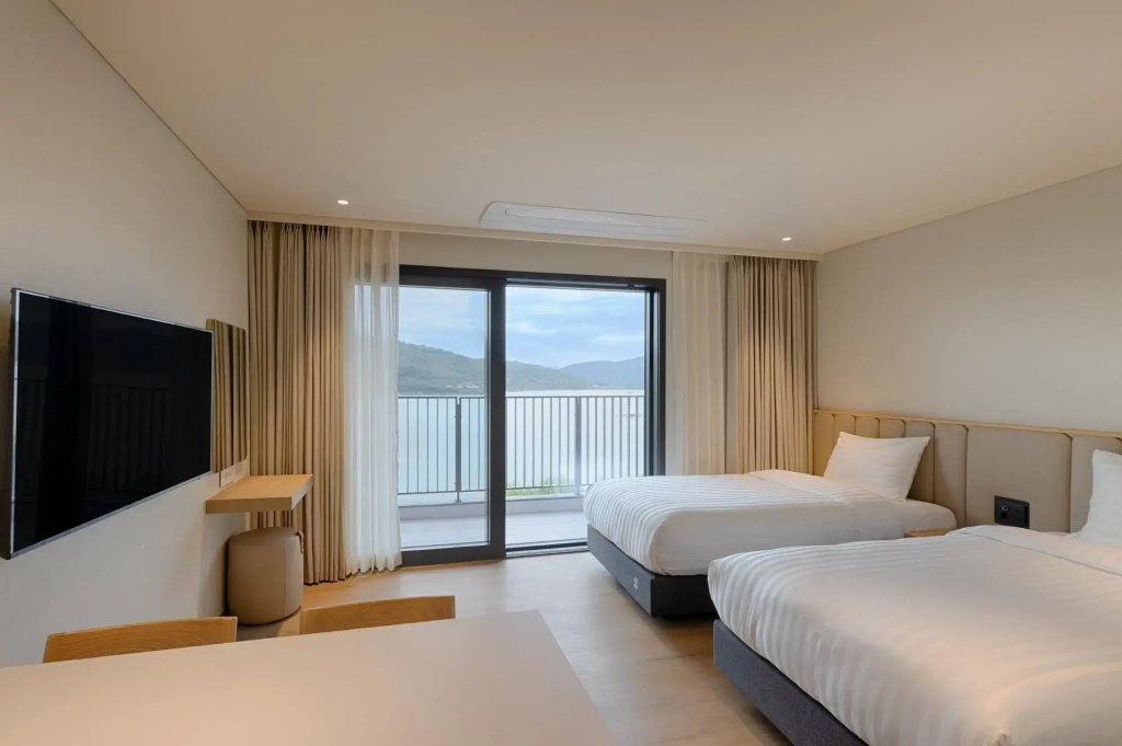 Sono Hotel