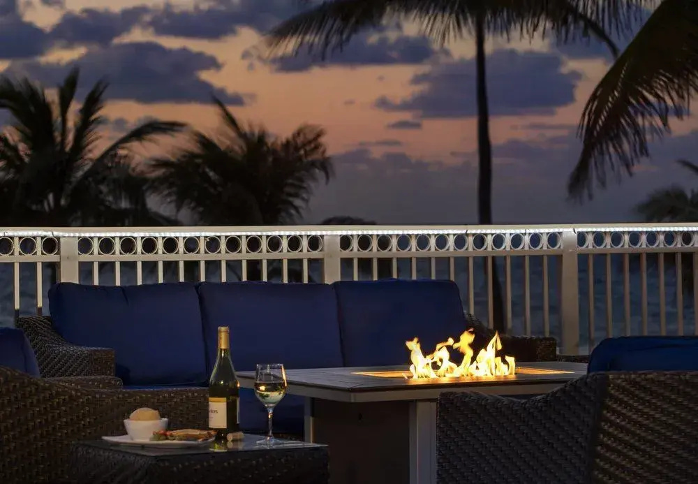 Courtyard by Marriott Oceanside Fort Lauderdale Beach