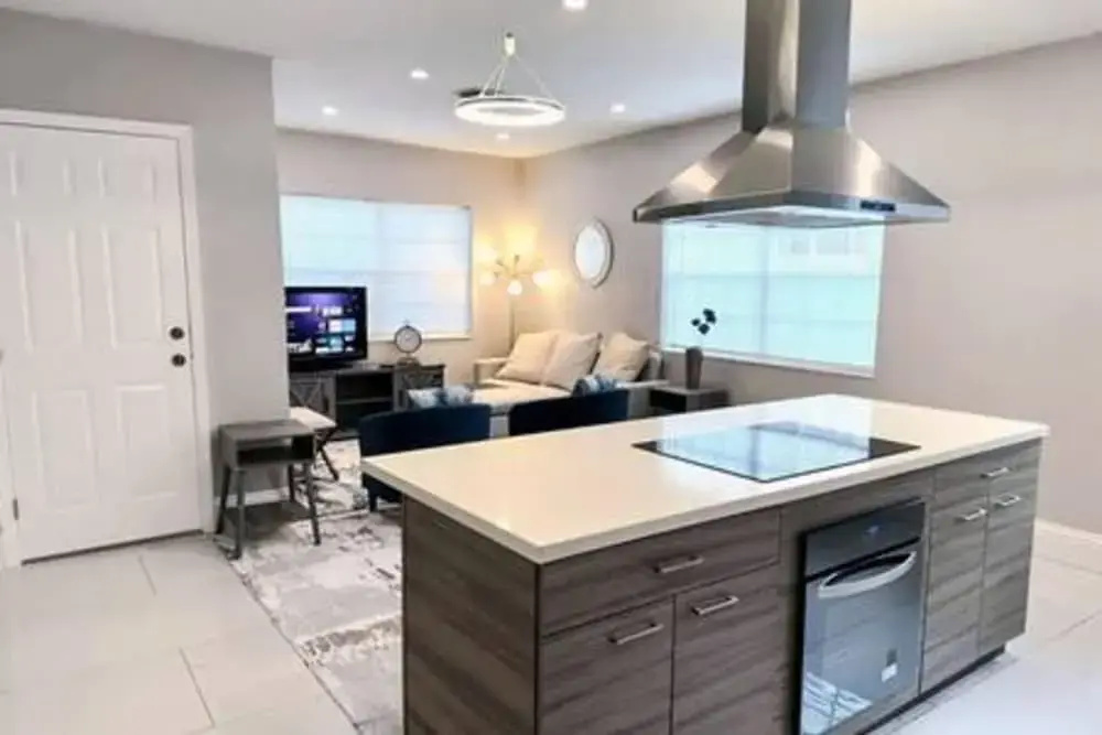 Hollywood Hideaway Luxe 3BR Escape