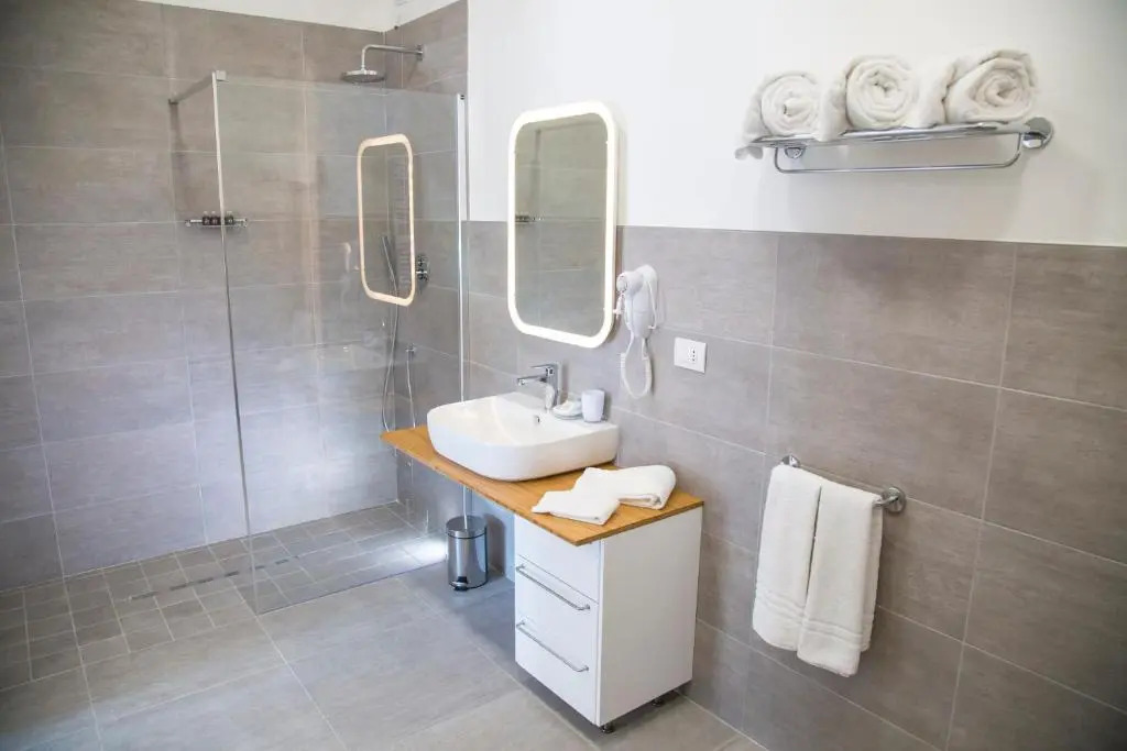 Rivabella Suite Apartments