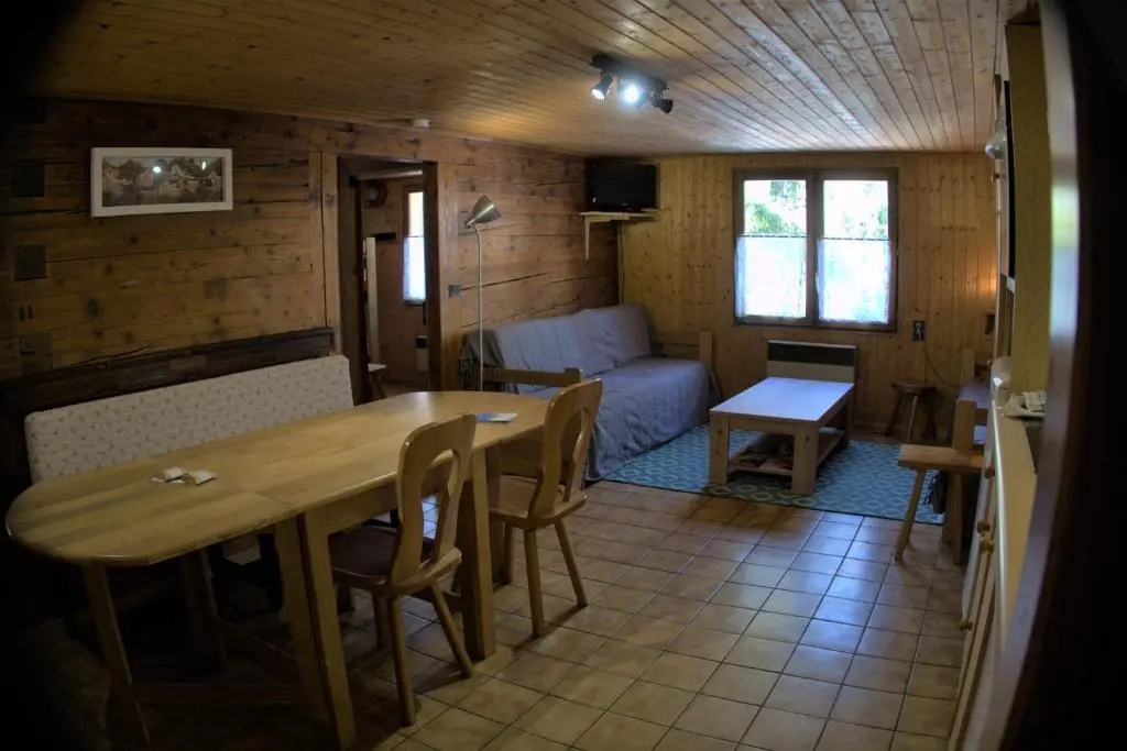 CHALET VENDEE-NEIGE Appartement CHARMIEUX 6 places 3 chambres
