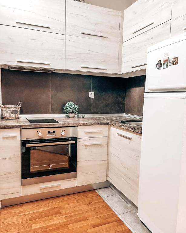 He-Ra apartment 6
