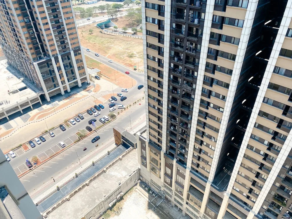 Modern Classic 2Br At Meikarta Apartment