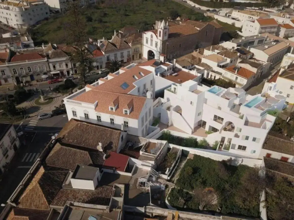 Palácio de Tavira, a Small Luxury Hotel of the World