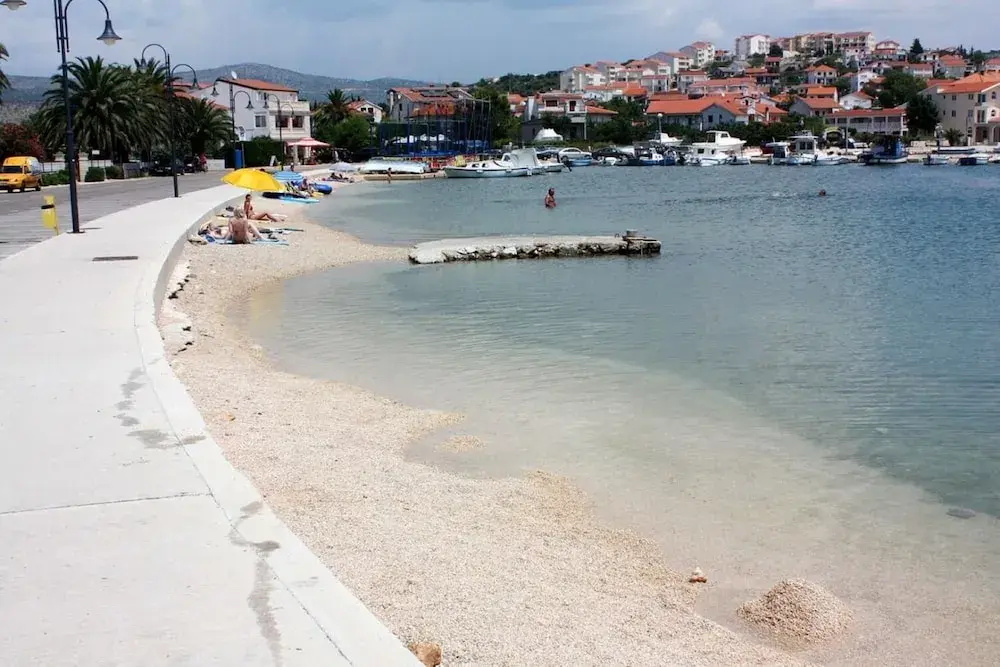 Lias - With Restaurant - A5 Prvi kat