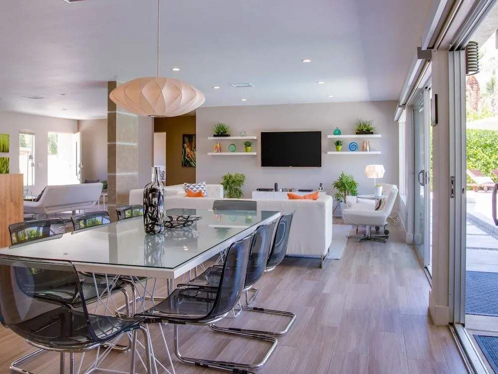 Bon Vivant Palms Holiday home 4