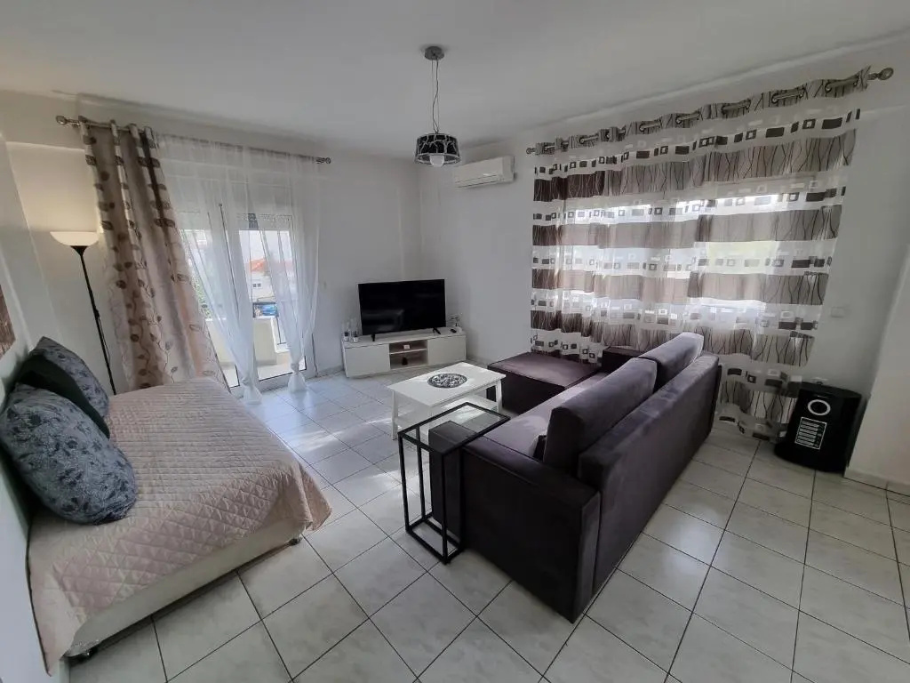 Likehome Apartments