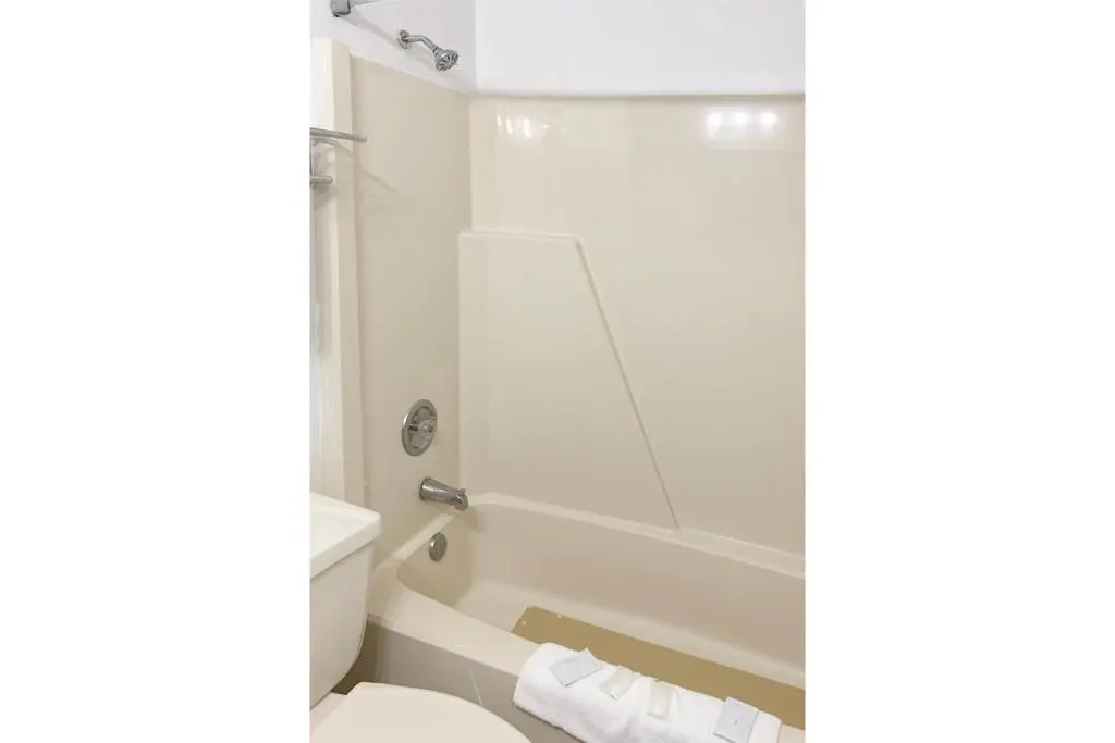 Days Inn Lake Saint Louis