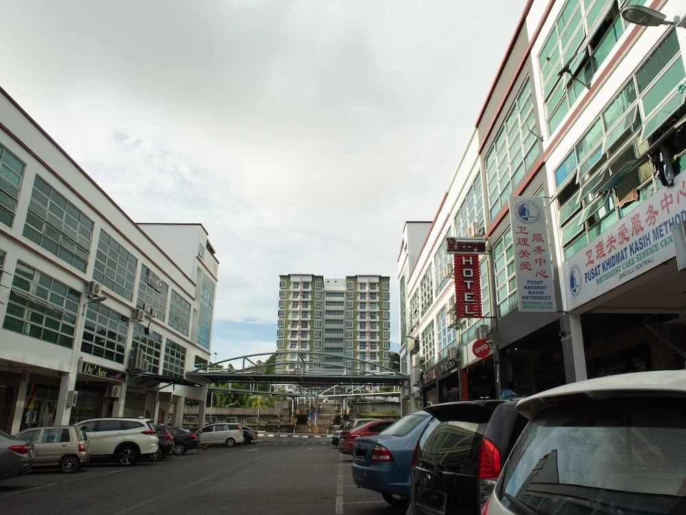 Red's Hotel