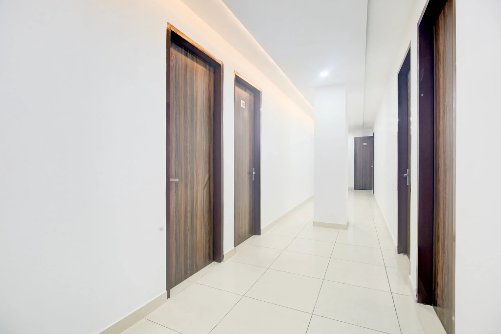 Super Collection O Sherpur Road Near Mohan Dai Oswal Hospital