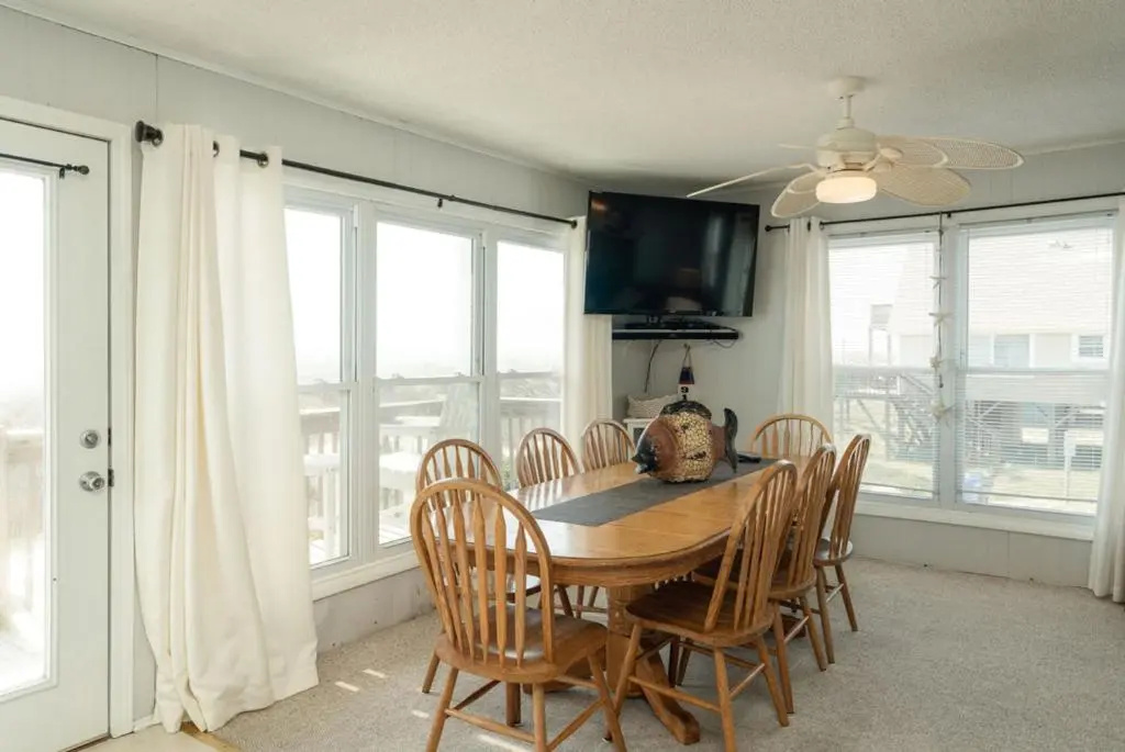 American Dream by Oak Island Accommodations