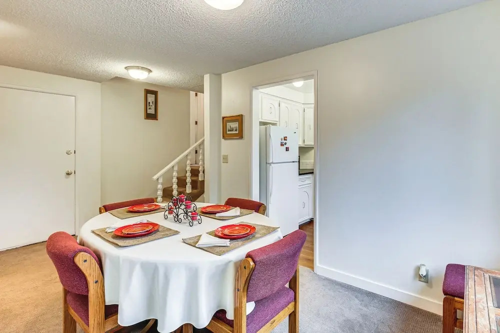 2 Mi to University of Oregon: Pet-friendly Abode