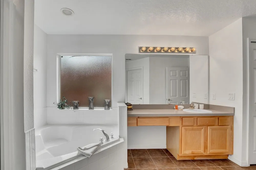 Private Pool and Roomy Game Room With CDC Cleaning Standards! - #5av413