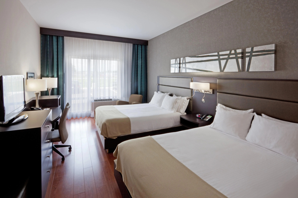 Holiday Inn Express Hotel & Suites Saint - Hyacinthe by IHG