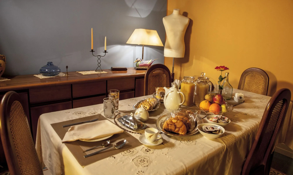 Art Fashion House Luxury Rooms