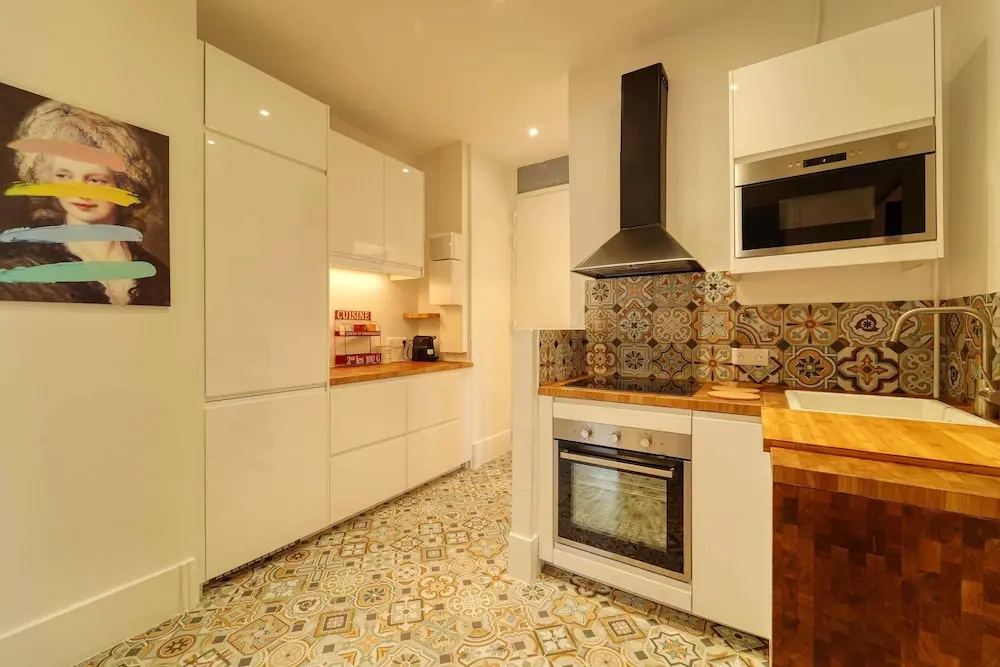 Apartment with 2 Bedrooms in Boulogne-Billancourt, with Furnished Terrace And Wifi