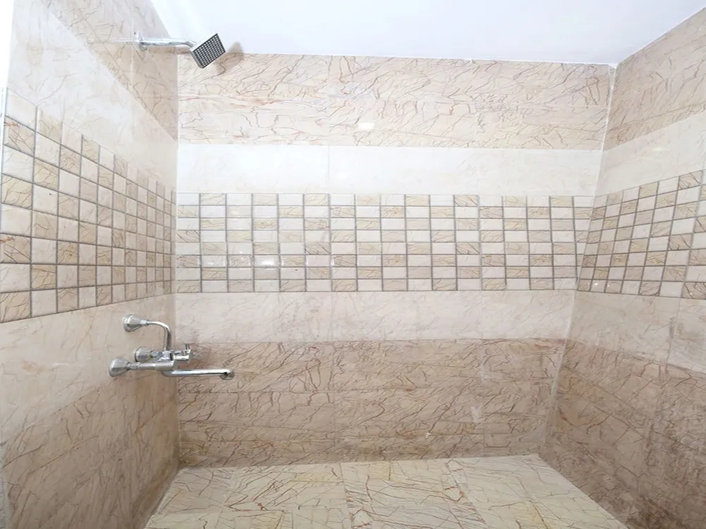 OYO 10407 Home Modern 3BHK Sanjauli Market