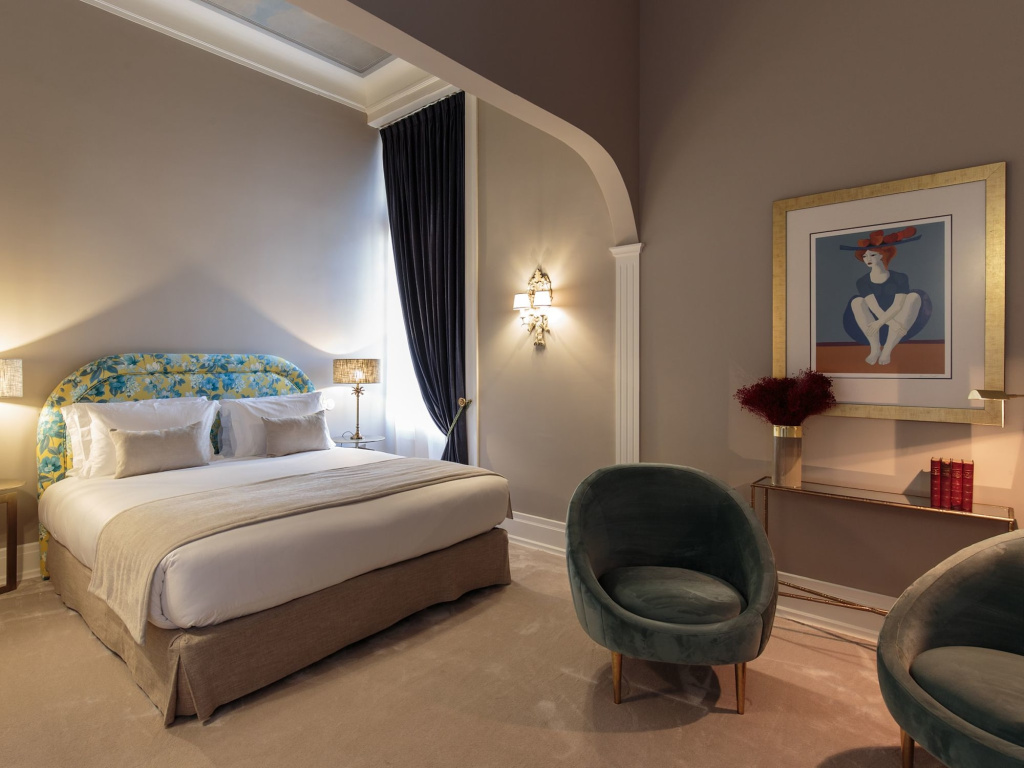 Dear Lisbon - Valmor Palace