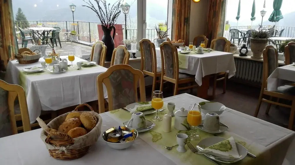 Gasthaus Talblick - Schwarzwald Plus Karte inkludiert
