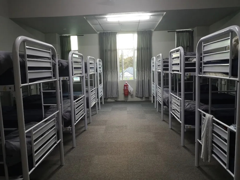 Hotel O Bed Station Guest House Dormitory