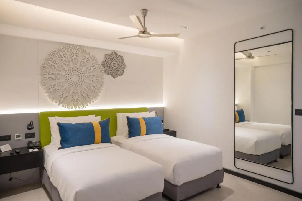 ZIBE Luxe Kakinada by GRT Hotels