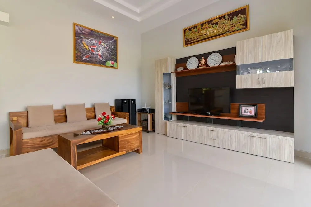 Banyu Riris Villa Lovina Private Villa