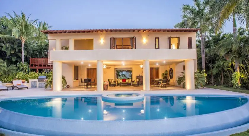 Casa Paraiso