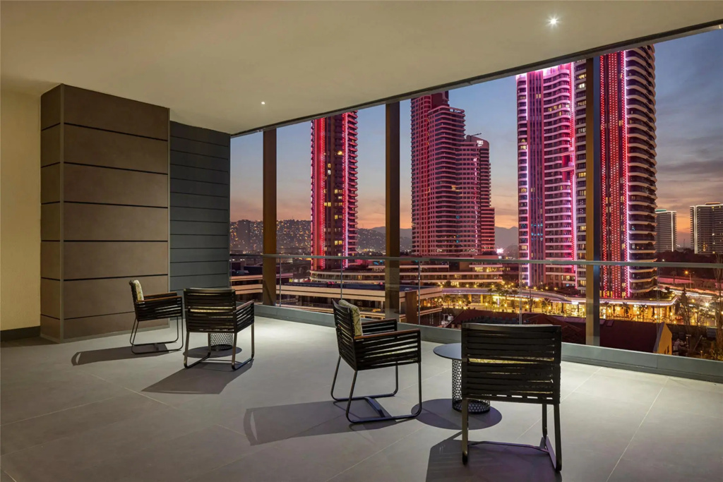 Canopy By Hilton Izmir Bomonti