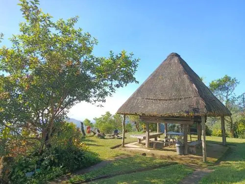Hiwang Native House Inn & Viewdeck