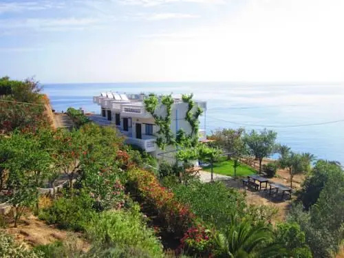 Diana Apartments