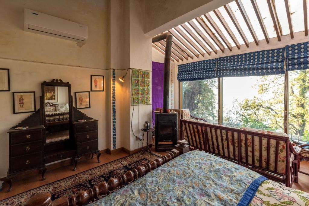 Hydrangea - 1br in Mussoorie by Roamhome