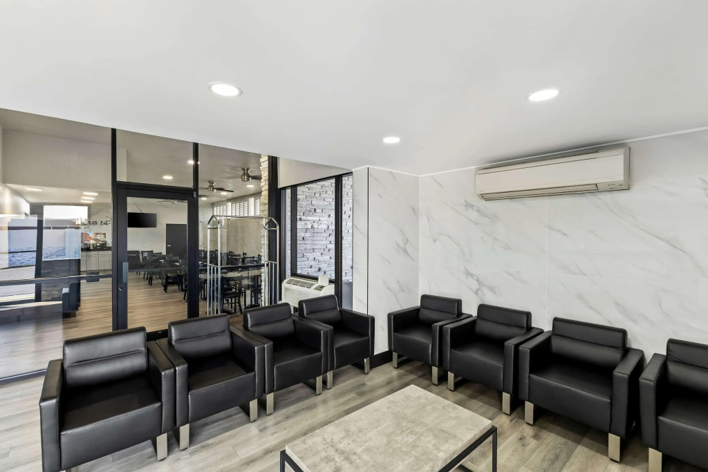 SureStay By Best Western Phoenix Airport
