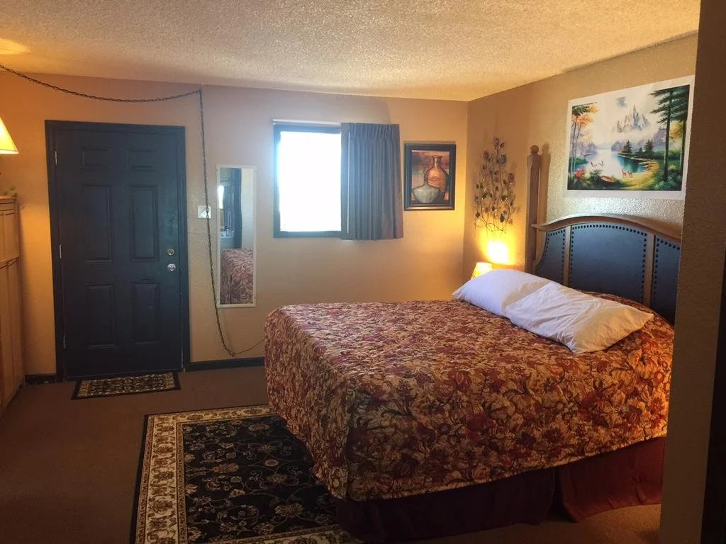 La Siesta Motel & RV Resort