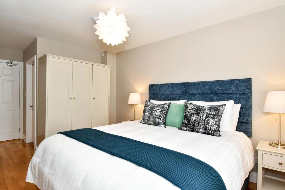 "The Courtyard @ Clifden Boutique Apartments"