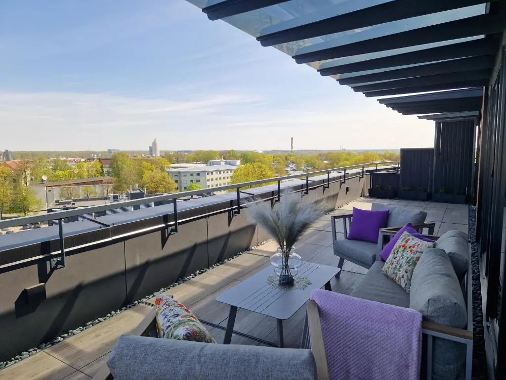 Artisa Riia Str 20a Luxury 2BR Penthouse Apartment