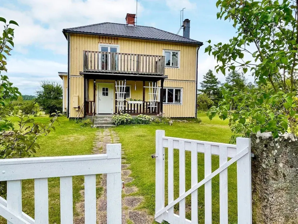 Holiday Home for 8 Guests in Sverige