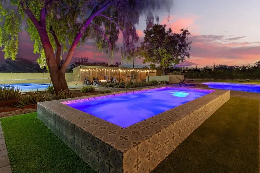 Scottsdale s Largest Hot Tub Davenport Ranch Estate