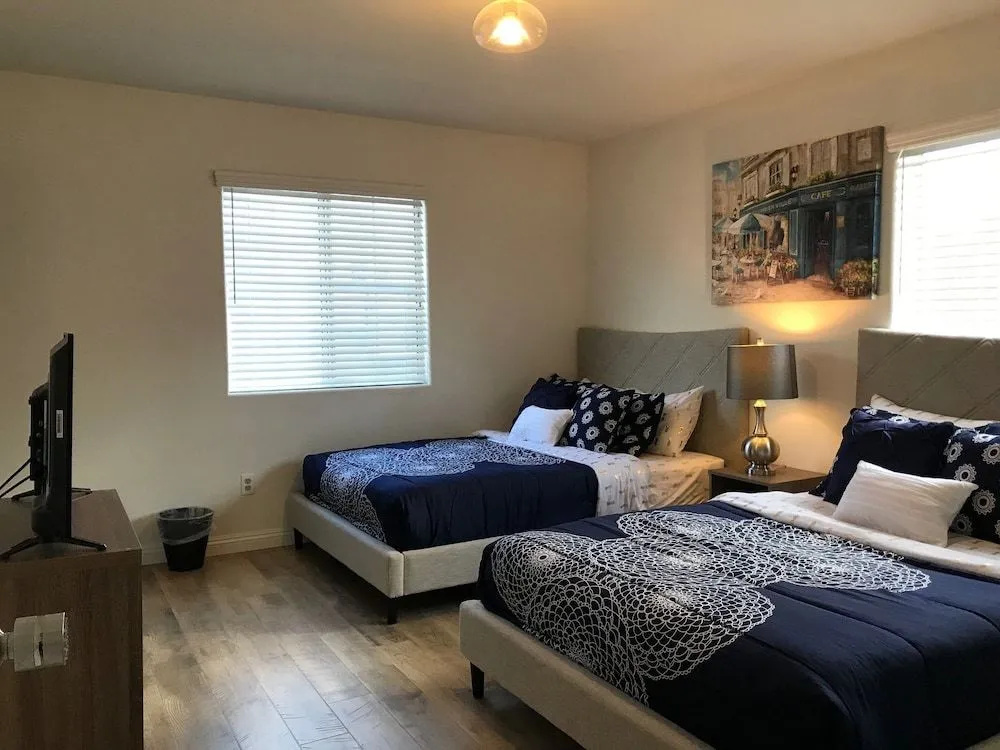 Downtown LA Comfortable Bedrooms