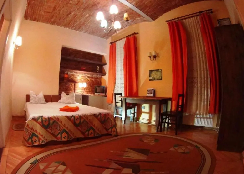 Brasov Apartment in Historic Center