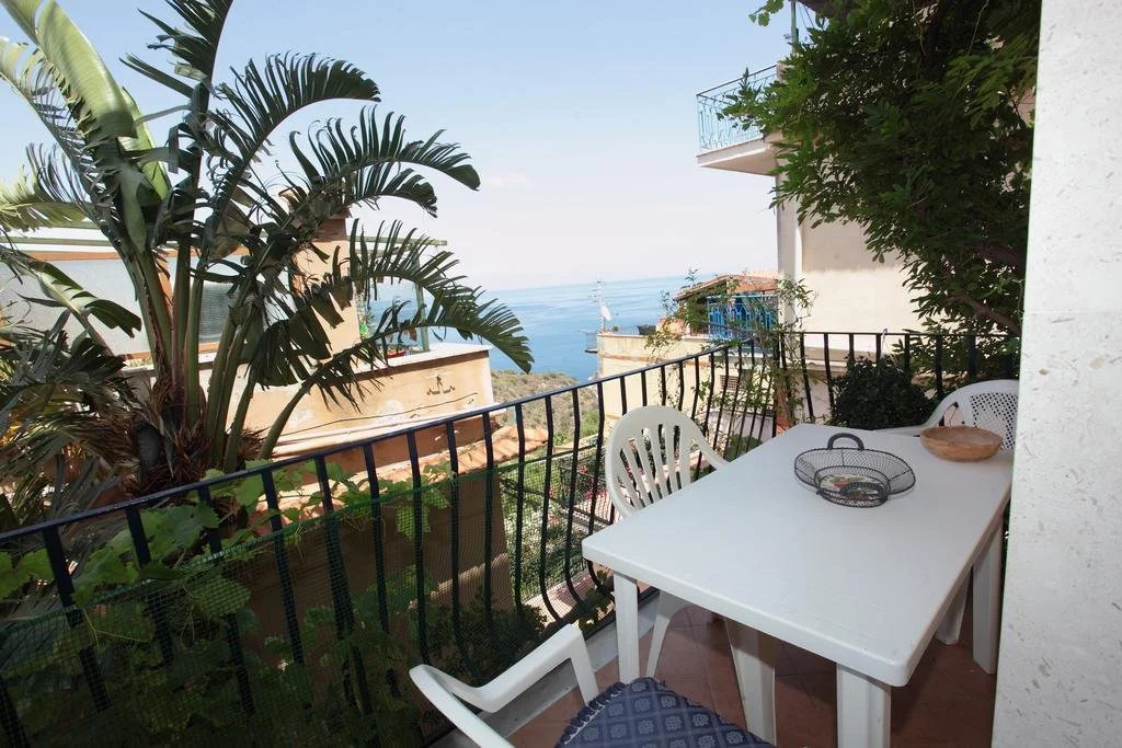 La Guardiola Di Angela E Nino