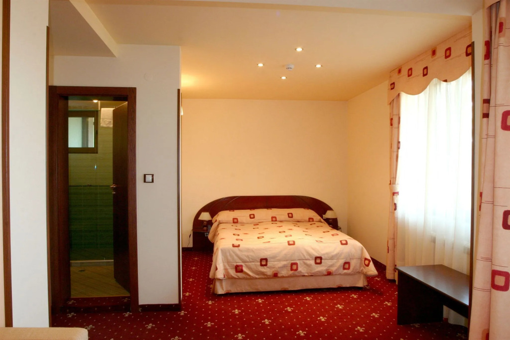 Martin Club Hotel