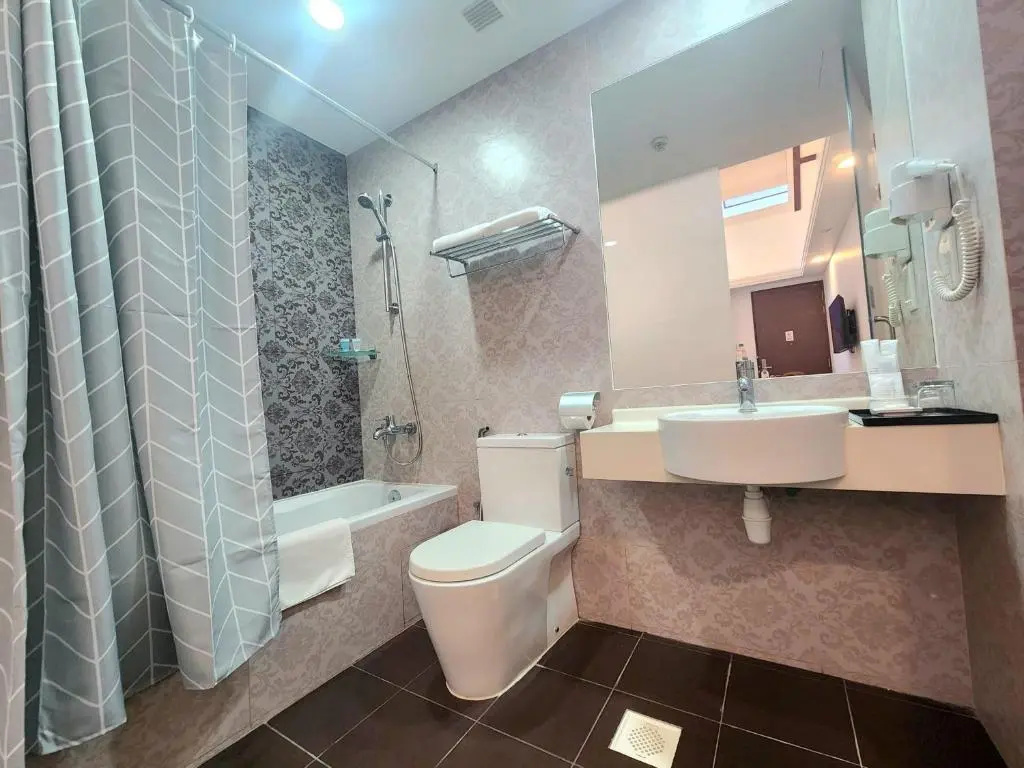 Santa Grand Hotel East Coast a NuVe Group Collection