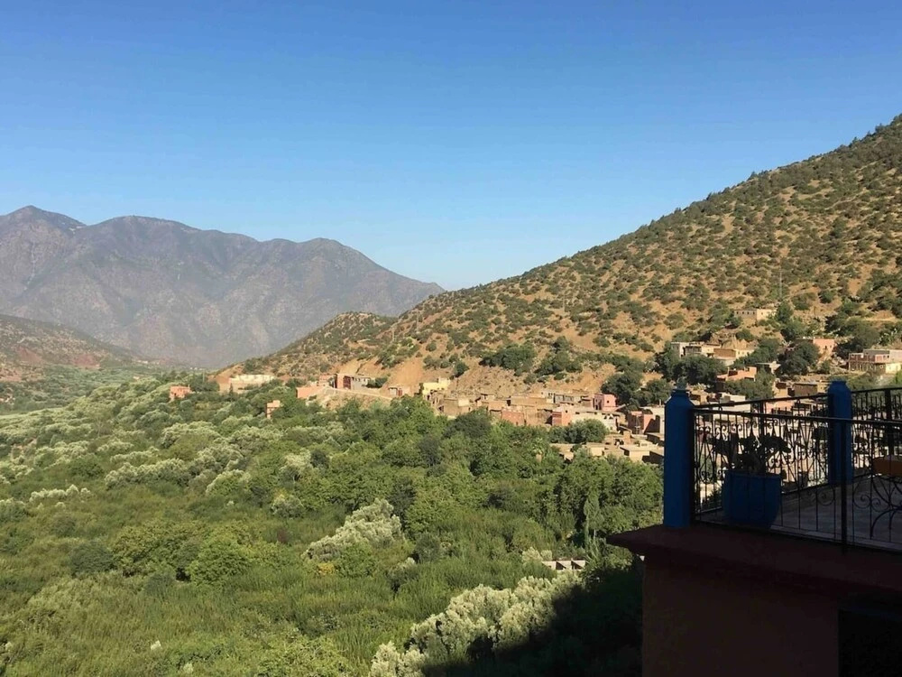 Unique 9 Bedroom House in National Park