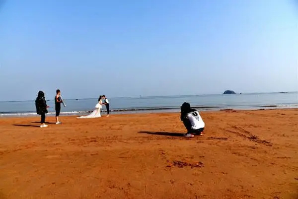 Qingdao Oceanside Hotel & Resort