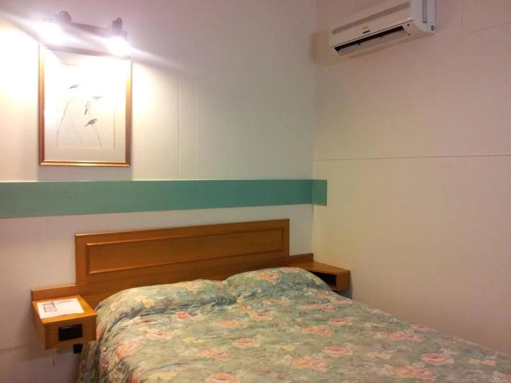 Charlton Motel