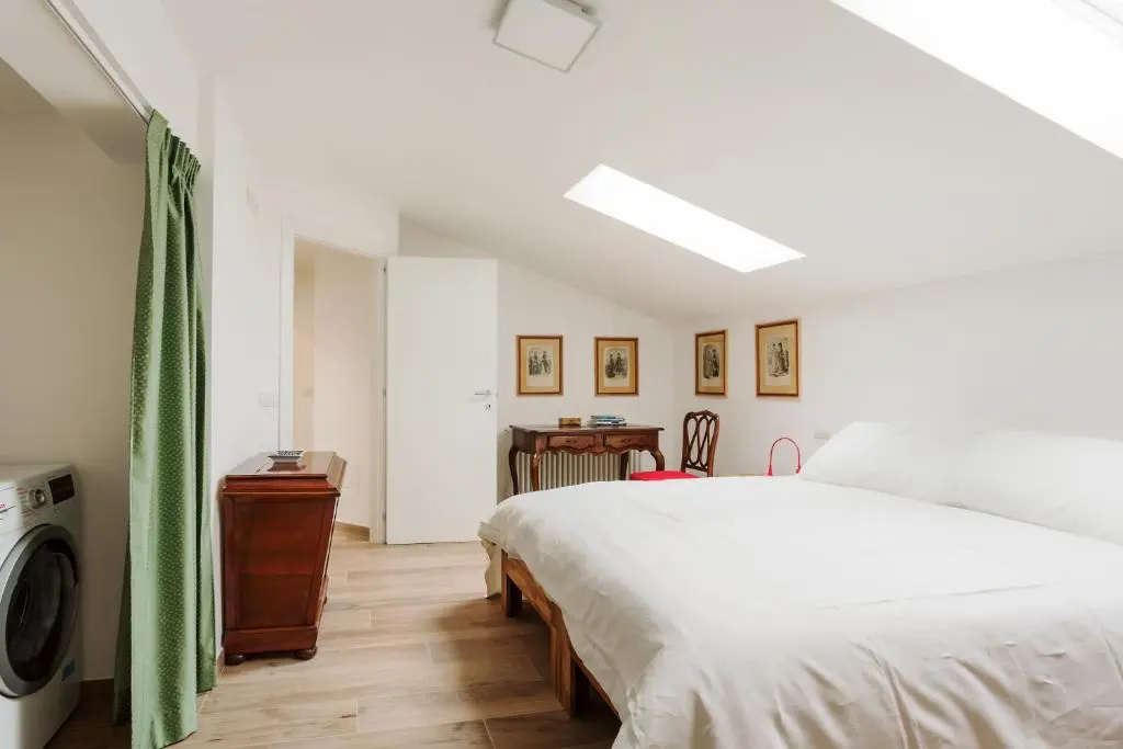 CanguroProperties - Nino Bixio